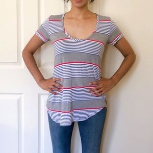 Aritzia Talula scoop neck tee shirt XS TT
